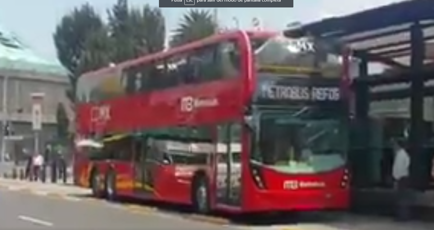 Sobre la elección de buses de dos pisos en la futura línea 7 de Metrobús.