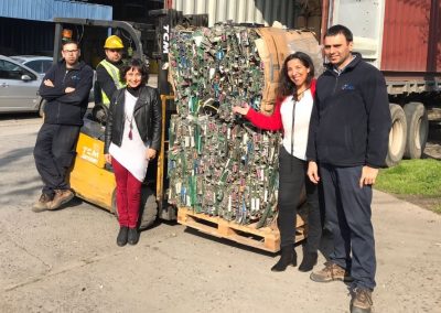 Desde su planta en Quinta Normal, la fundación envió esta semana estos residuos electrónicos a Estados Unidos para su reciclaje.