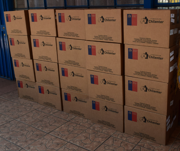 Chilenter y Enlaces entregan 120 computadores a colegios en dos comunas de la Araucanía