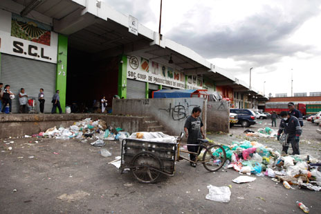 Empresa desplaza de la Ceda a pepenadores; solicitan a la jefa de Gobierno que interceda